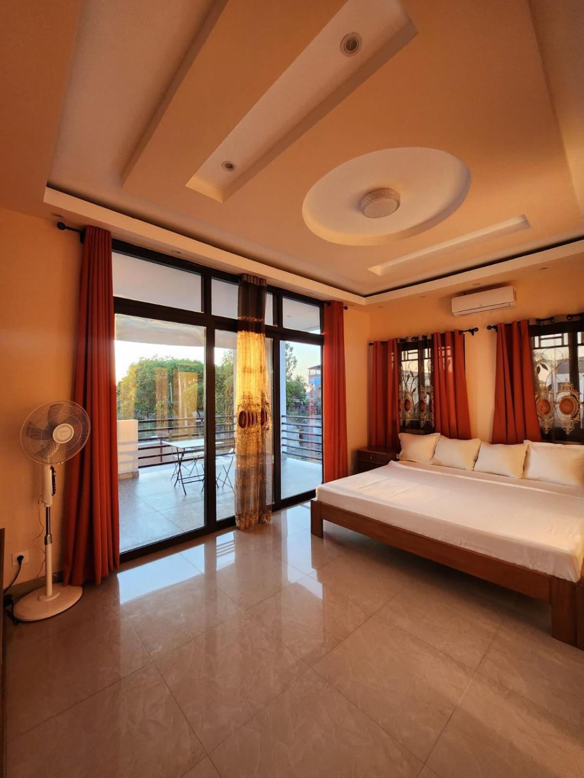 Ocean Heaven Hotel Mahajanga Exterior photo